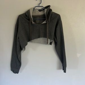 Basic gray cropped hoodie